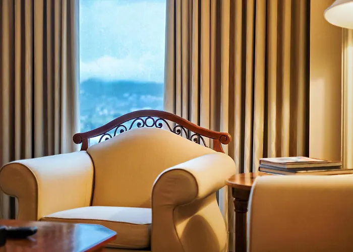 Waterfront & Casino 4* Cebu