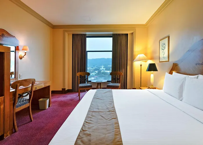 Waterfront & Casino Hotel Cebu