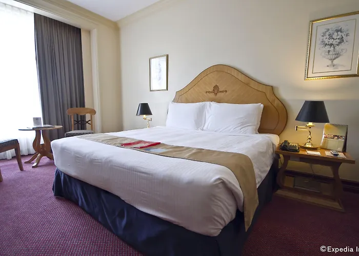 Waterfront & Casino 4* Cebu