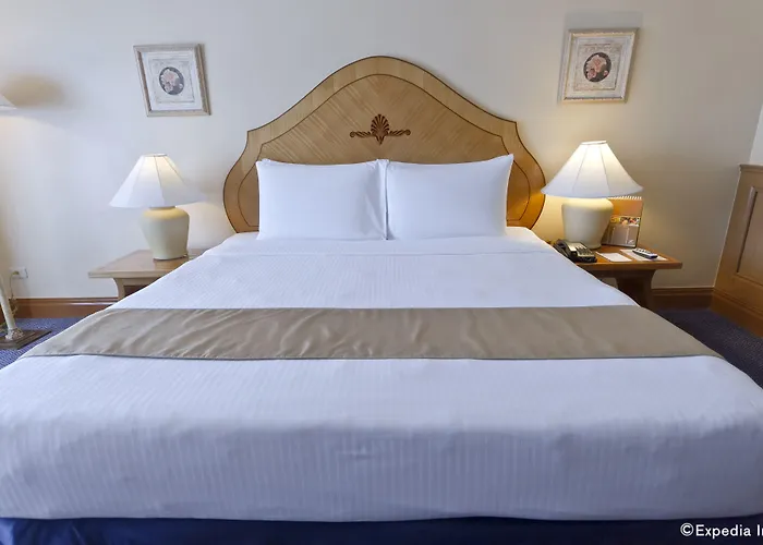 Hotel Waterfront & Casino Cebu