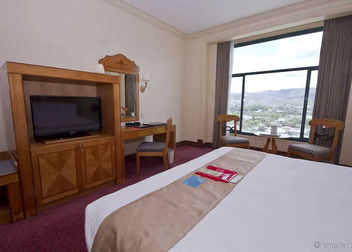 Waterfront & Casino 4*