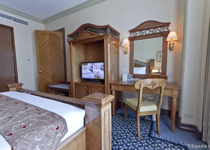 Hotel Waterfront & Casino 4*