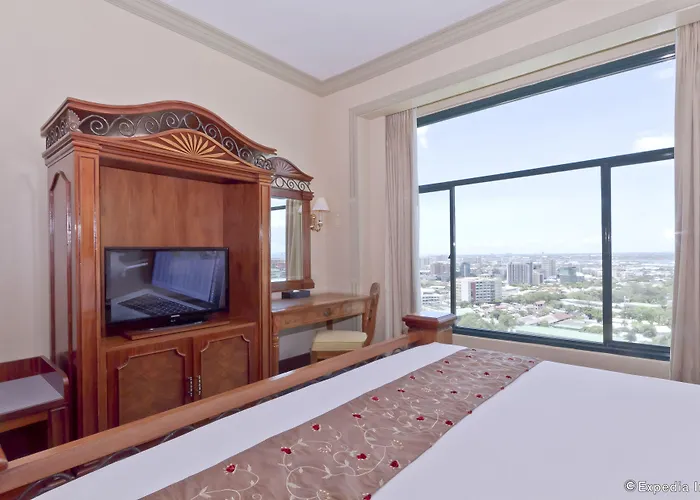 Hotel Waterfront & Casino 4*