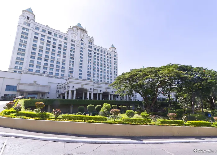 Waterfront & Casino Hotel 4*