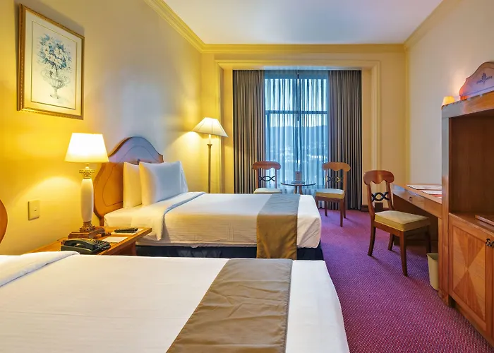 Waterfront & Casino Hotel 4*